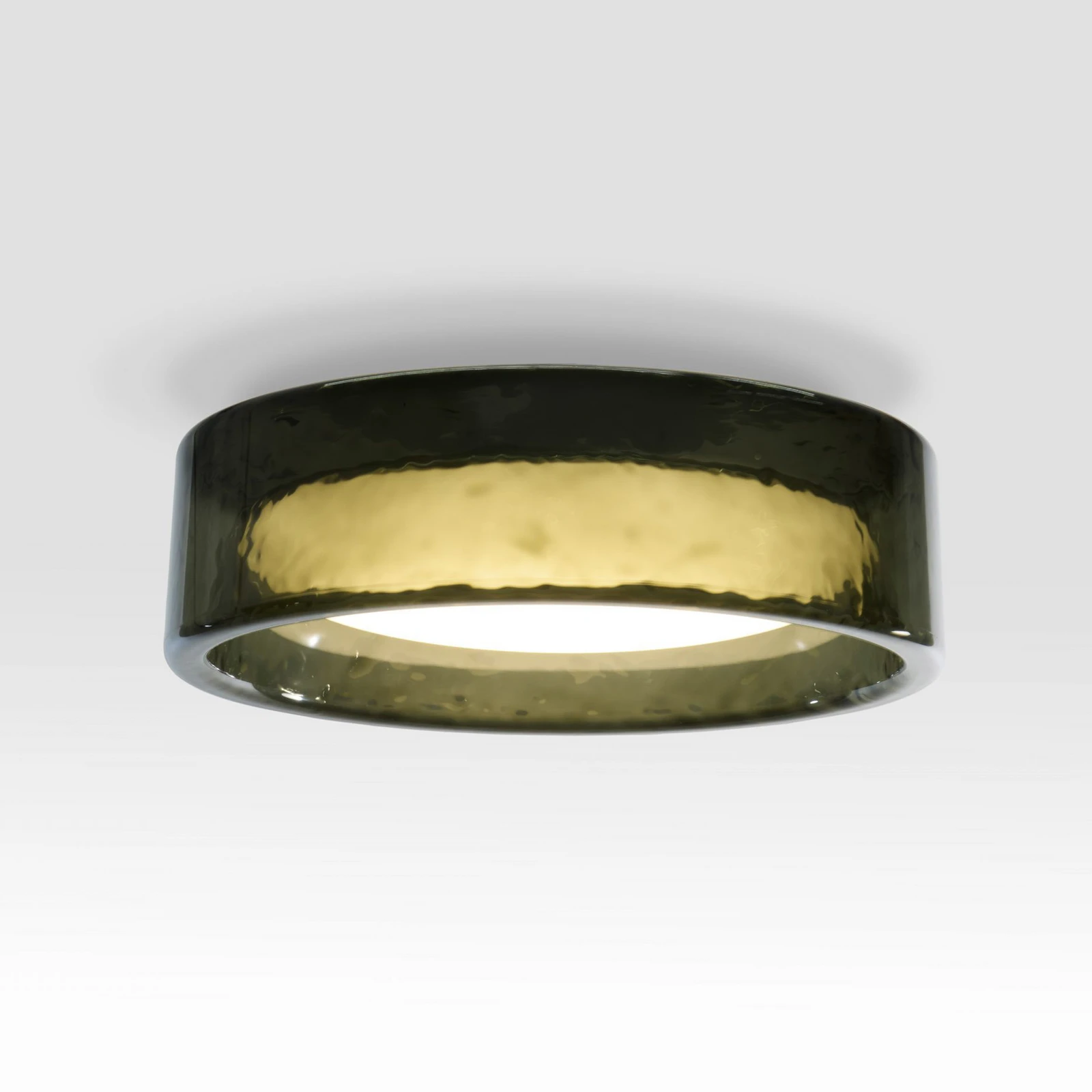 Ringo Marset 70 Verde, lámpara de techo LED de Ø70 cm en acabado verde.